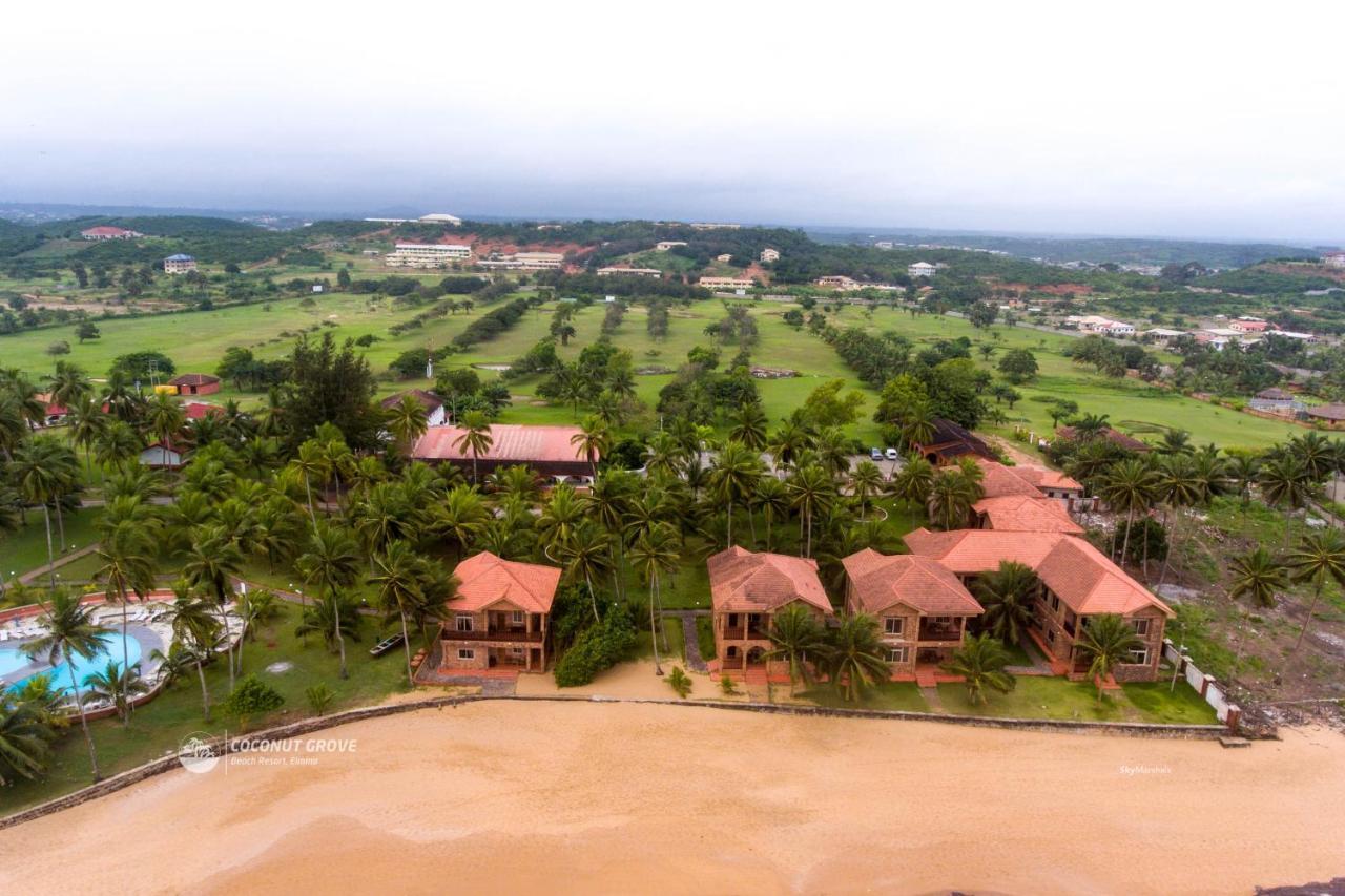 Coconut Grove Beach Resort Elmina Eksteriør billede